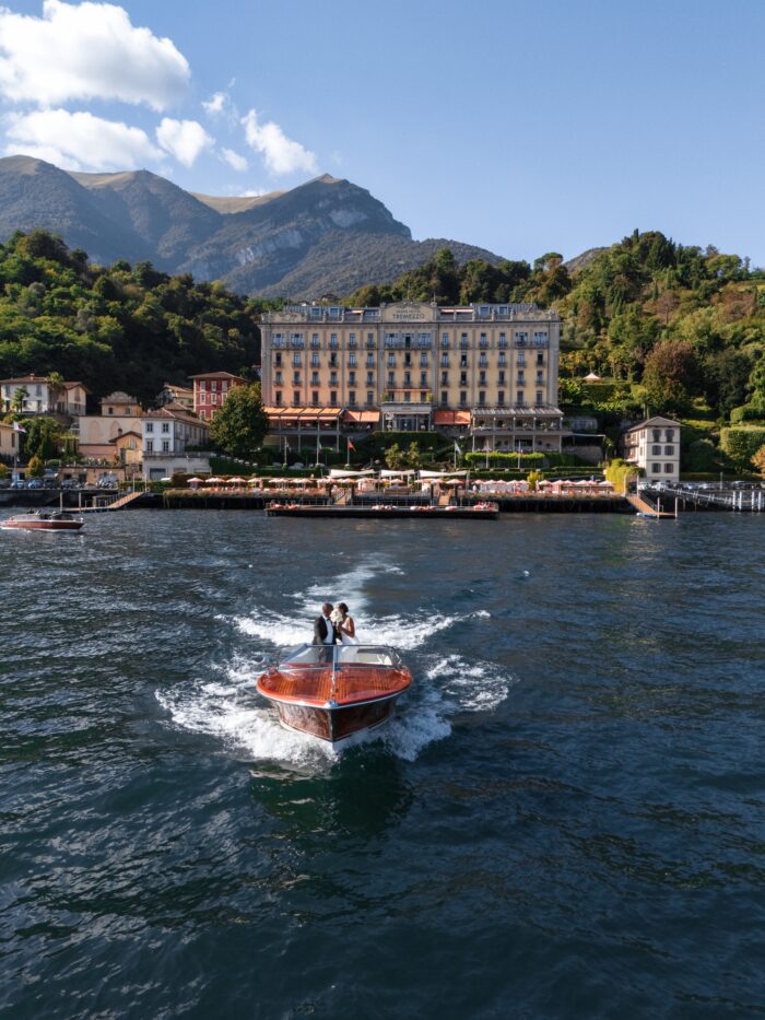 lake como wedding couple sunset view