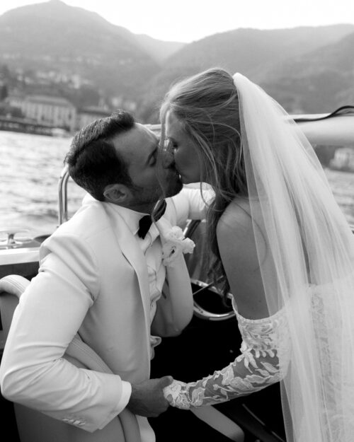 wedding in italy couple walking in nature